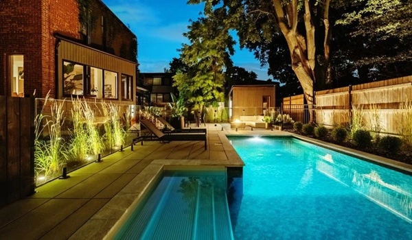 Assetz Meru & Meadow Swimming Pool